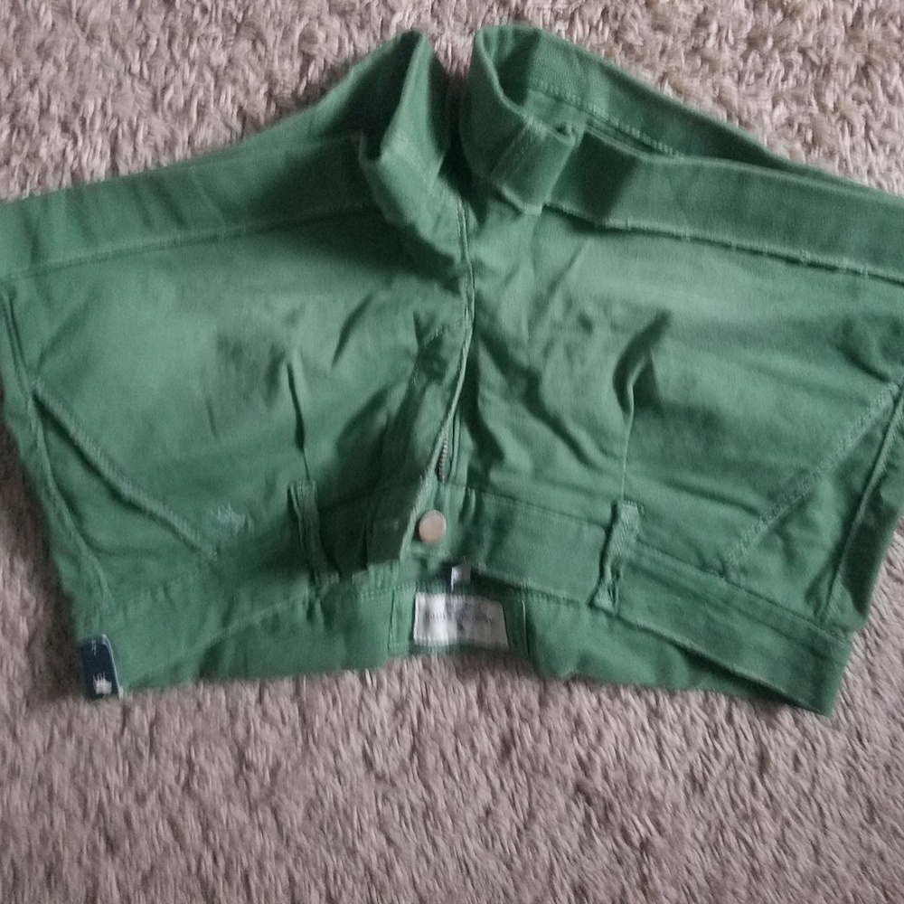 shorts - Picture 2 of 2